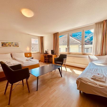 Hotel Rebstock Майрінґен Екстер'єр фото