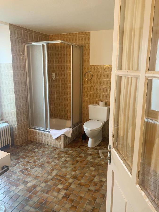 Hotel Rebstock Майрінґен Екстер'єр фото